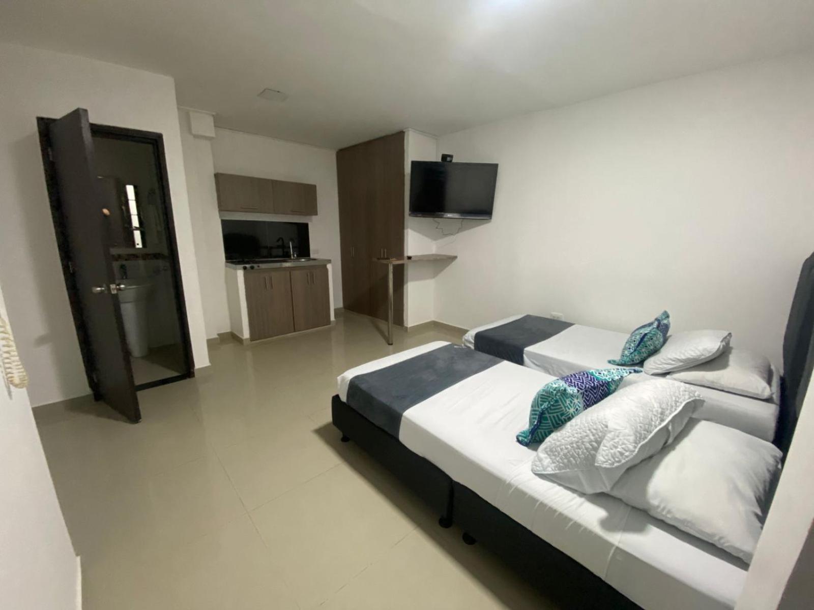 Hotel Jardin Plaza By Sgh Cali Esterno foto