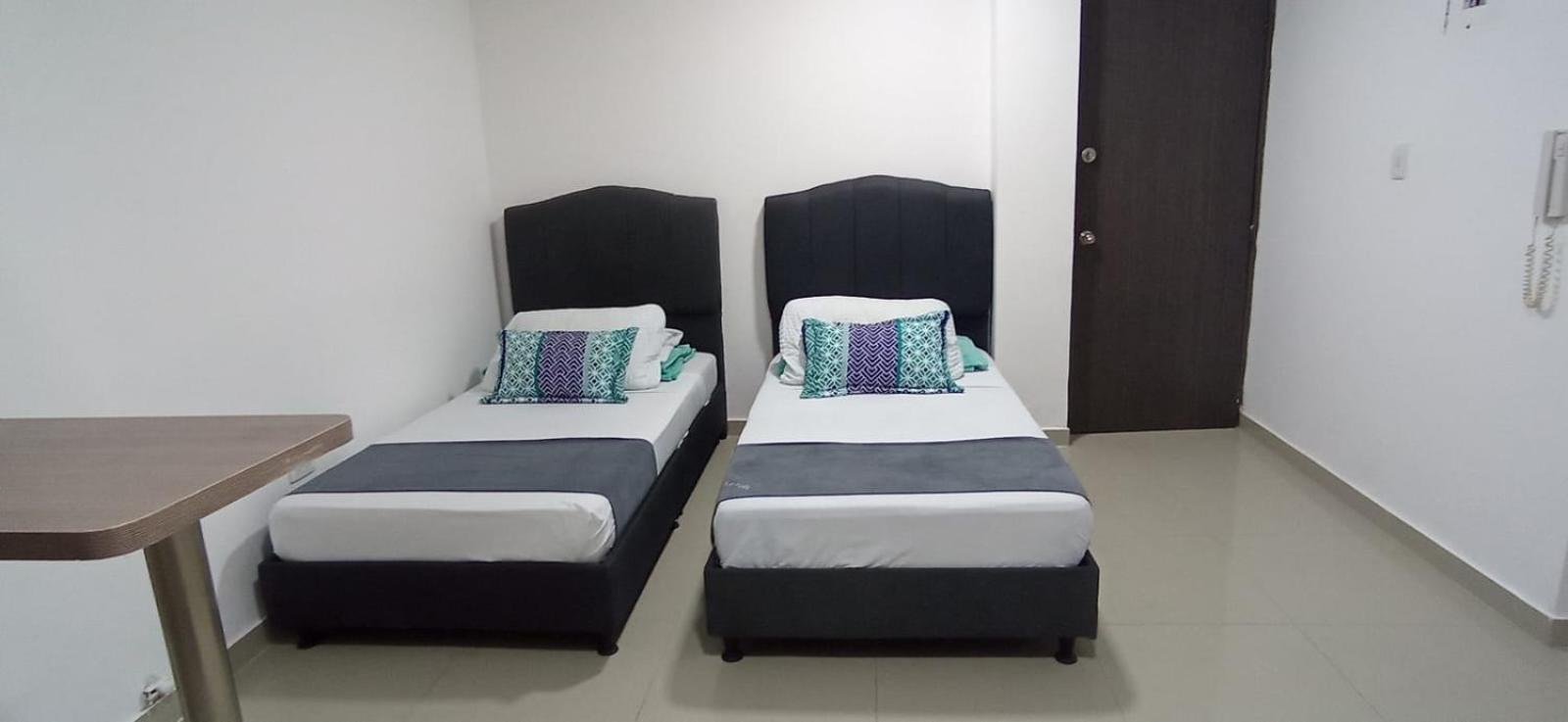 Hotel Jardin Plaza By Sgh Cali Esterno foto